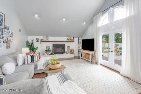 428 Washington Avenue Pine Beach NJ 08741