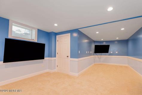 428 Washington Avenue Pine Beach NJ 08741
