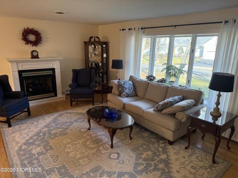 4 Cambridge Court Toms River NJ 08753