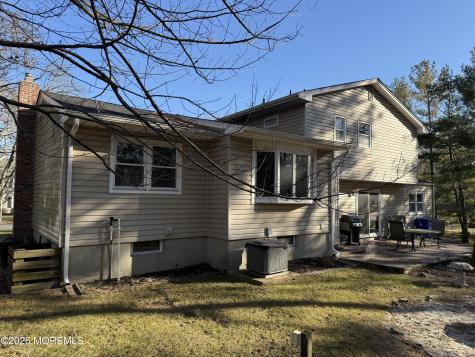 4 Cambridge Court Toms River NJ 08753