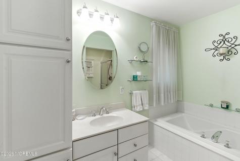 17 Country Woods Drive New Egypt NJ 08533