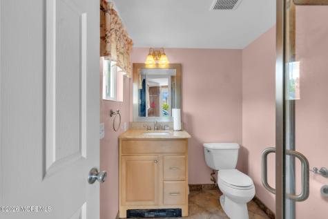 142 Reed Avenue Hamilton NJ 08610