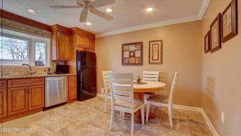 12 Cavan Lane Hazlet NJ 07730