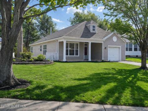22 Springlawn Drive Lakewood NJ 08701
