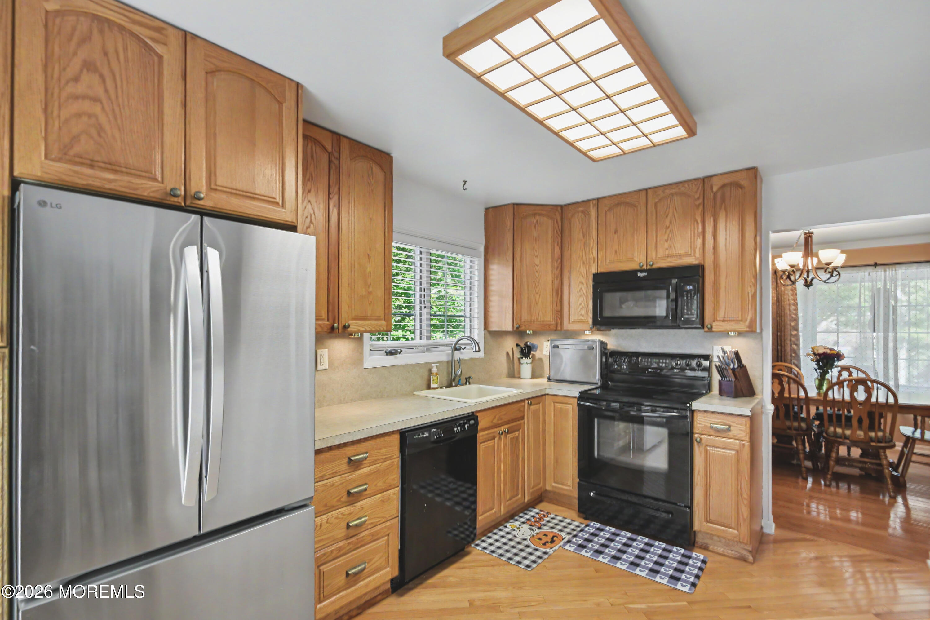 19 Buckingham Drive Jackson NJ 08527