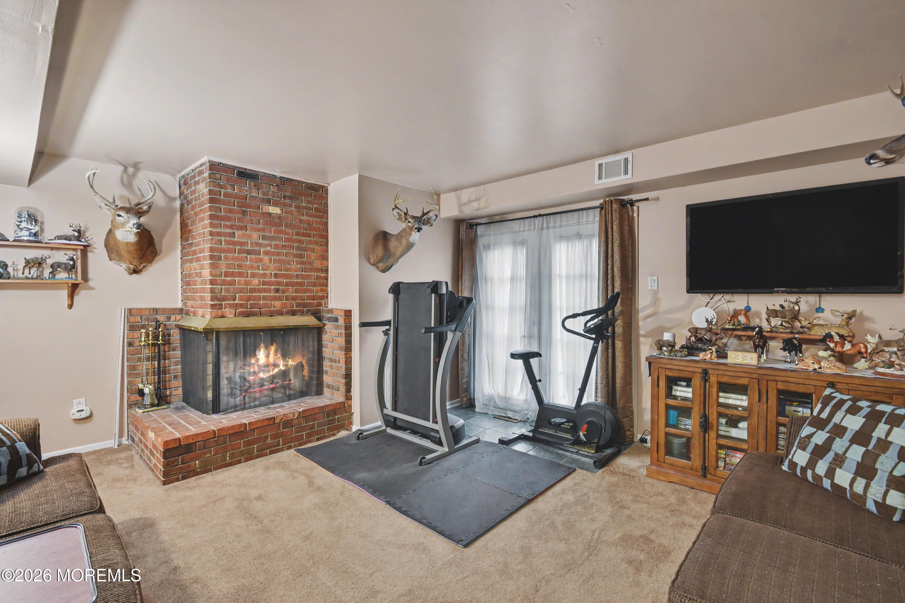 19 Buckingham Drive Jackson NJ 08527