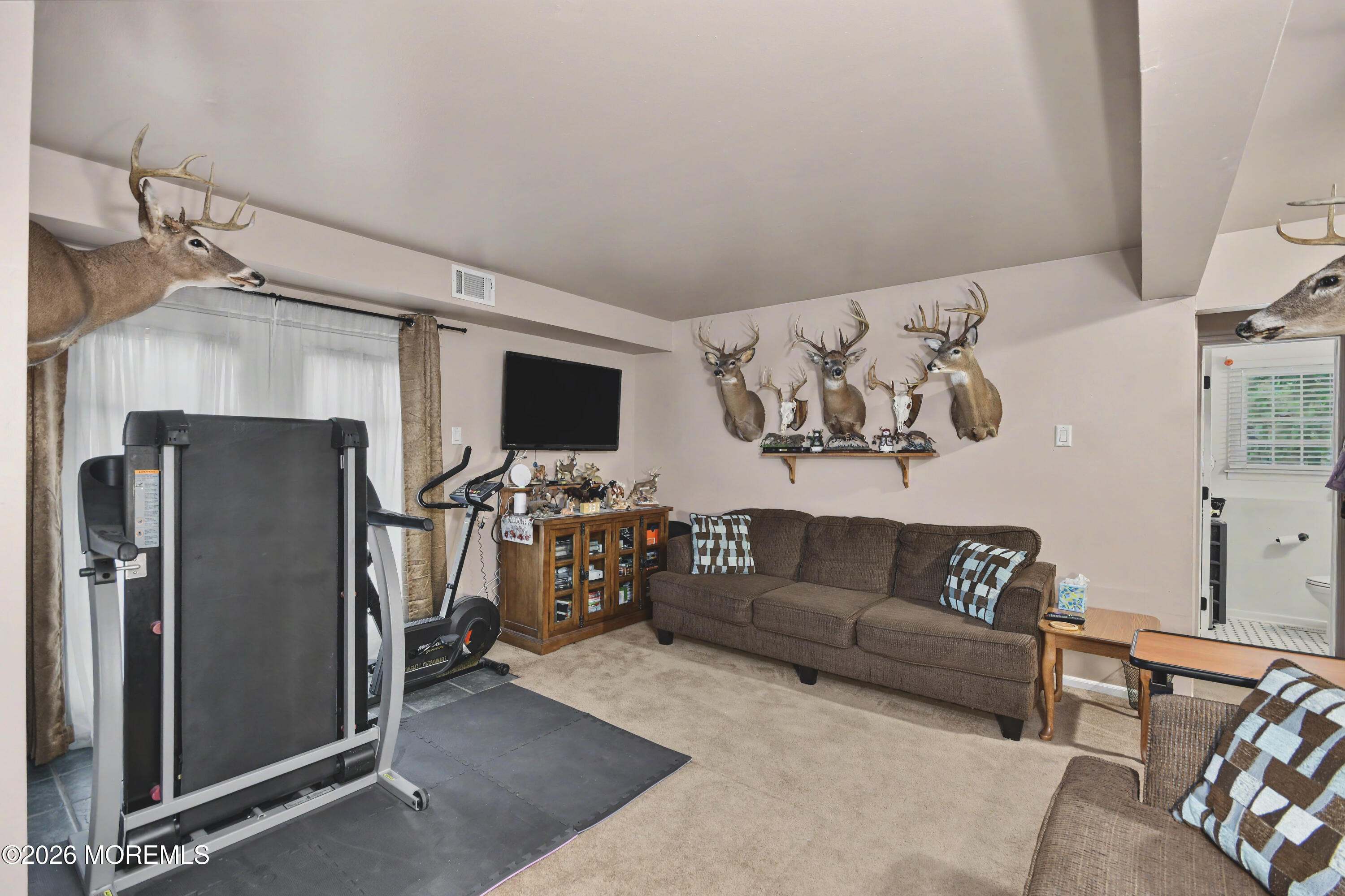 19 Buckingham Drive Jackson NJ 08527