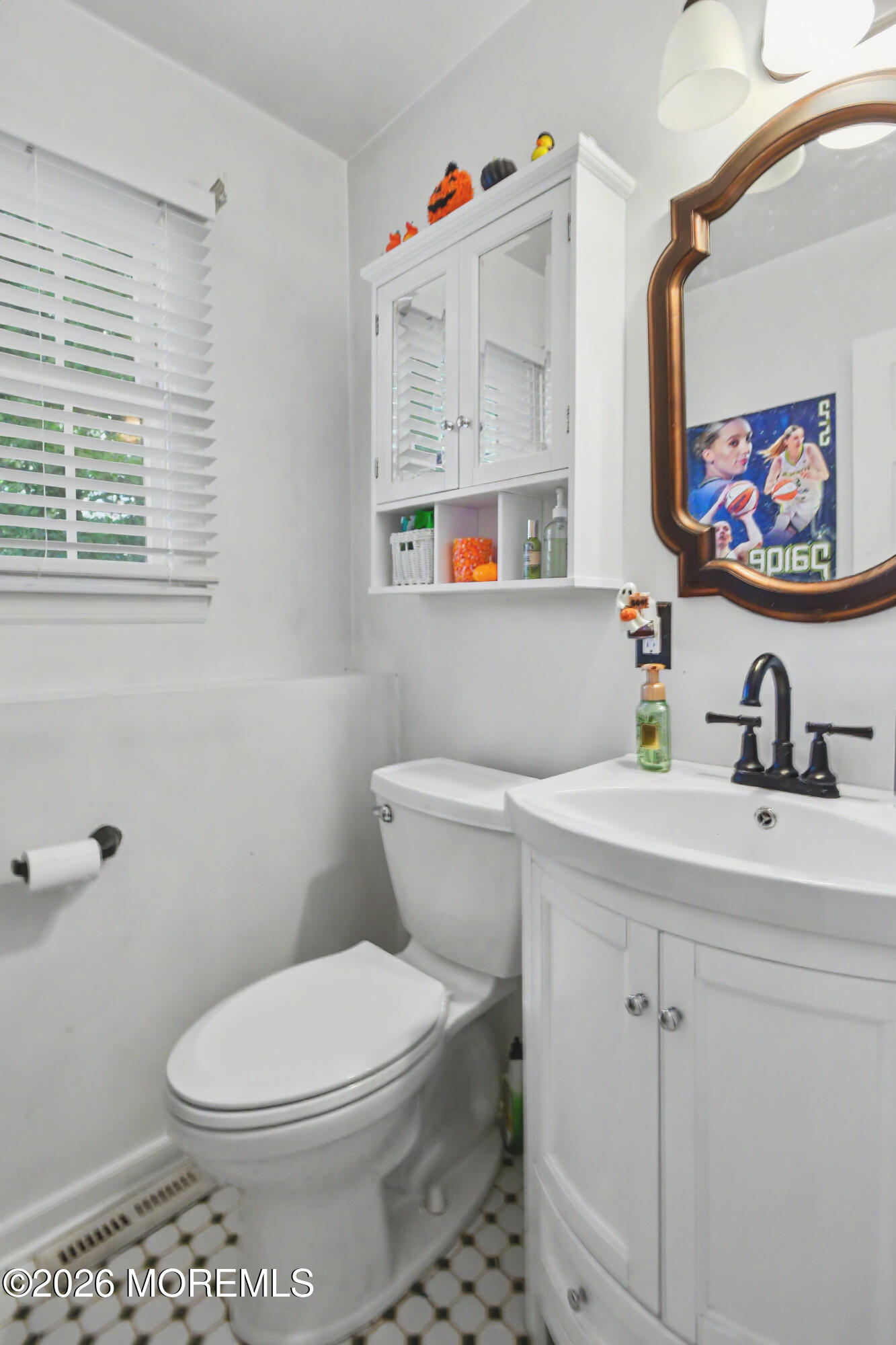 19 Buckingham Drive Jackson NJ 08527
