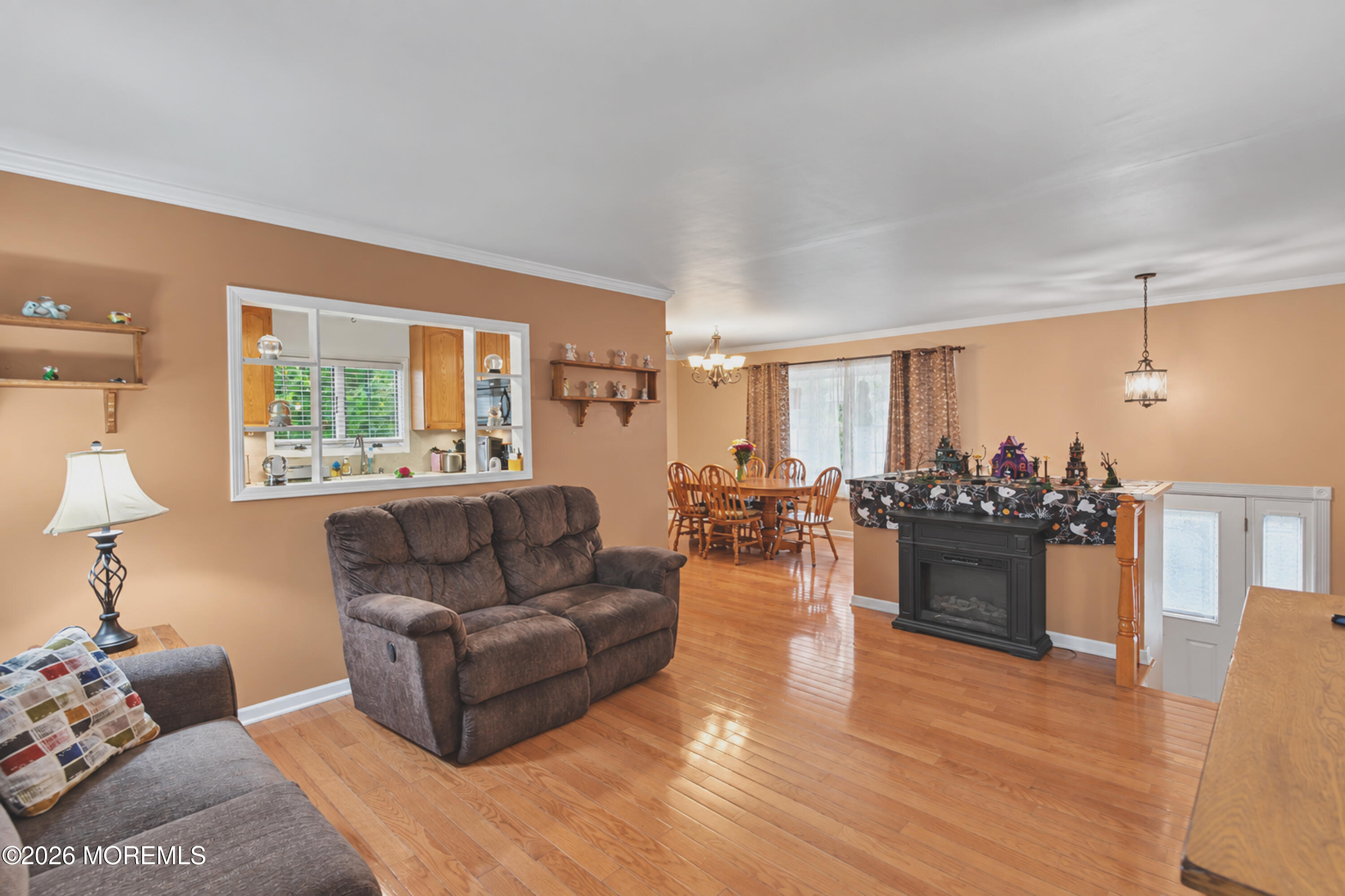 19 Buckingham Drive Jackson NJ 08527