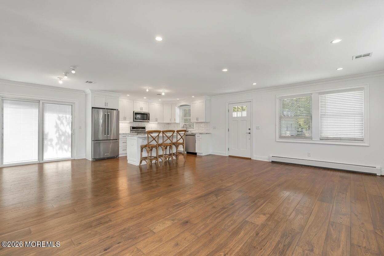 11 Leighton Avenue Red Bank NJ 07701