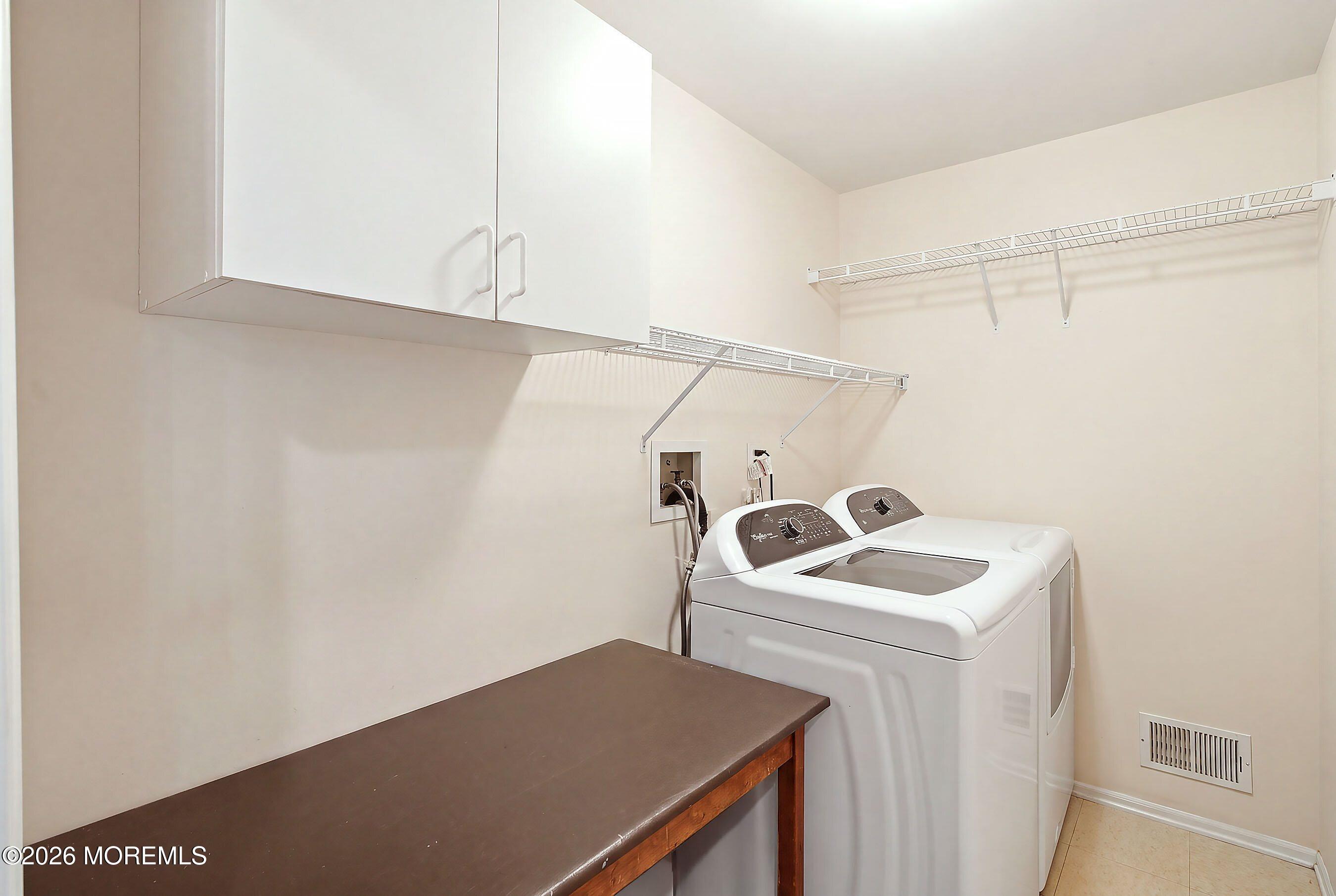 4 Scarlet Oak Court Jackson NJ 08527