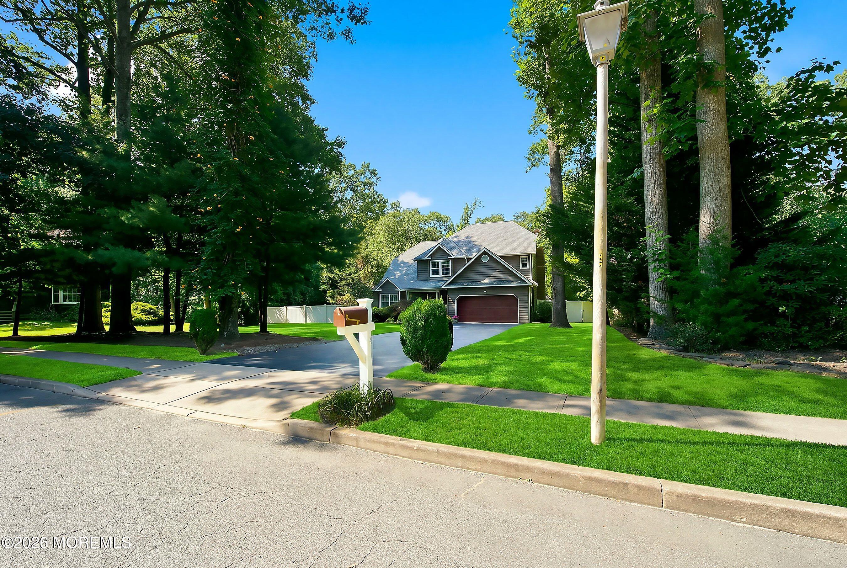 4 Scarlet Oak Court Jackson NJ 08527