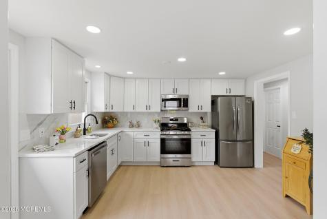 27 Brookview Lane Manalapan NJ 07726