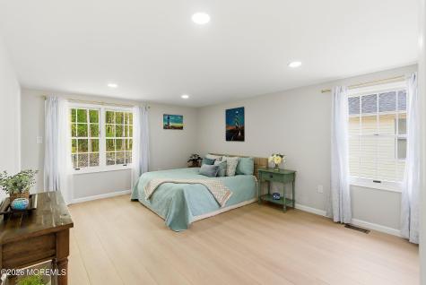 27 Brookview Lane Manalapan NJ 07726
