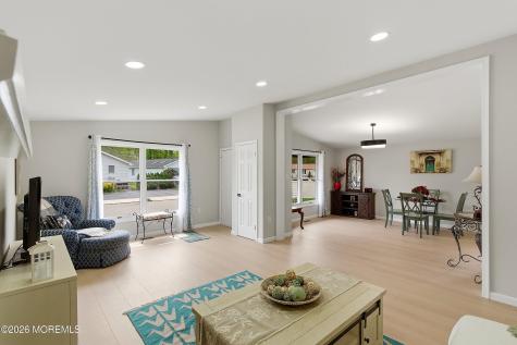 27 Brookview Lane Manalapan NJ 07726