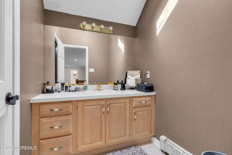 13 Fox Hill Drive Millstone NJ 08535