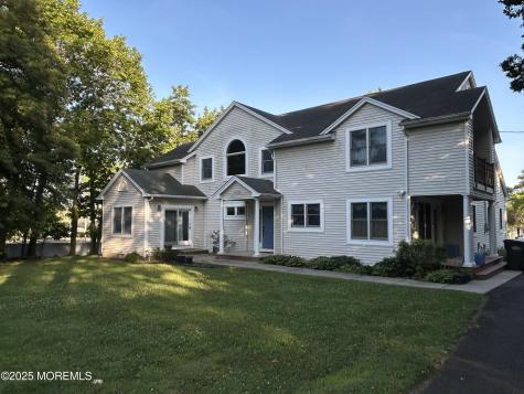 712 Sycamore Avenue Tinton Falls NJ 07701