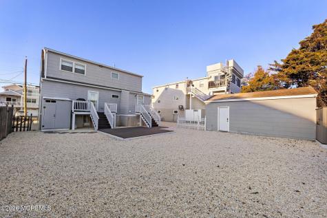 213 13th Street Ship Bottom NJ 08008