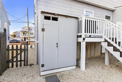 213 13th Street Ship Bottom NJ 08008