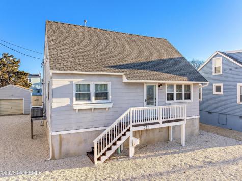 213 13th Street Ship Bottom NJ 08008