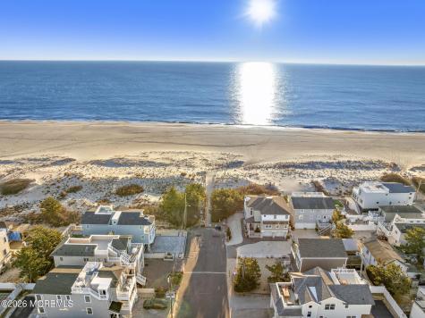 213 13th Street Ship Bottom NJ 08008
