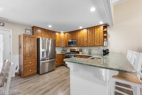 213 13th Street Ship Bottom NJ 08008