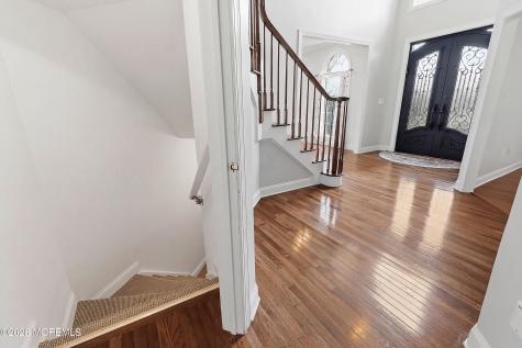 14 Barnyard Court Plainsboro NJ 08536