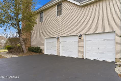 14 Barnyard Court Plainsboro NJ 08536