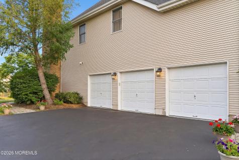 14 Barnyard Court Plainsboro NJ 08536