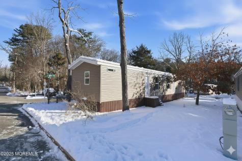 2 Lace Bark Lane Jackson NJ 08527