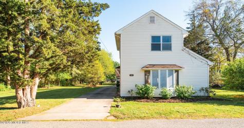 540 E Cape May Avenue Ocean Gate NJ 08740