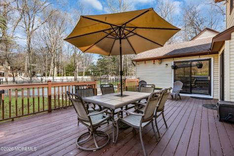 211 Yale Drive Lincroft NJ 07738