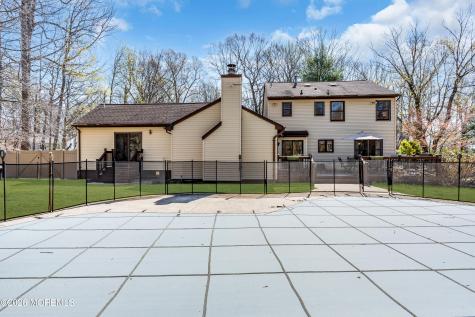 211 Yale Drive Lincroft NJ 07738