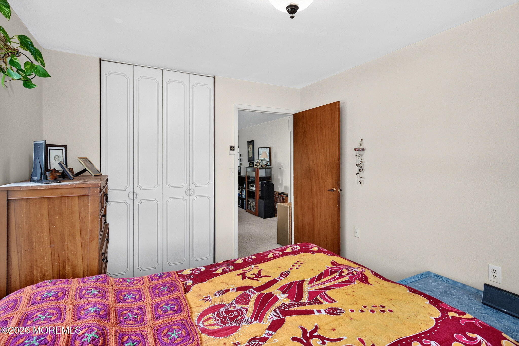 102 Edinburgh Lane Lakewood NJ 08701