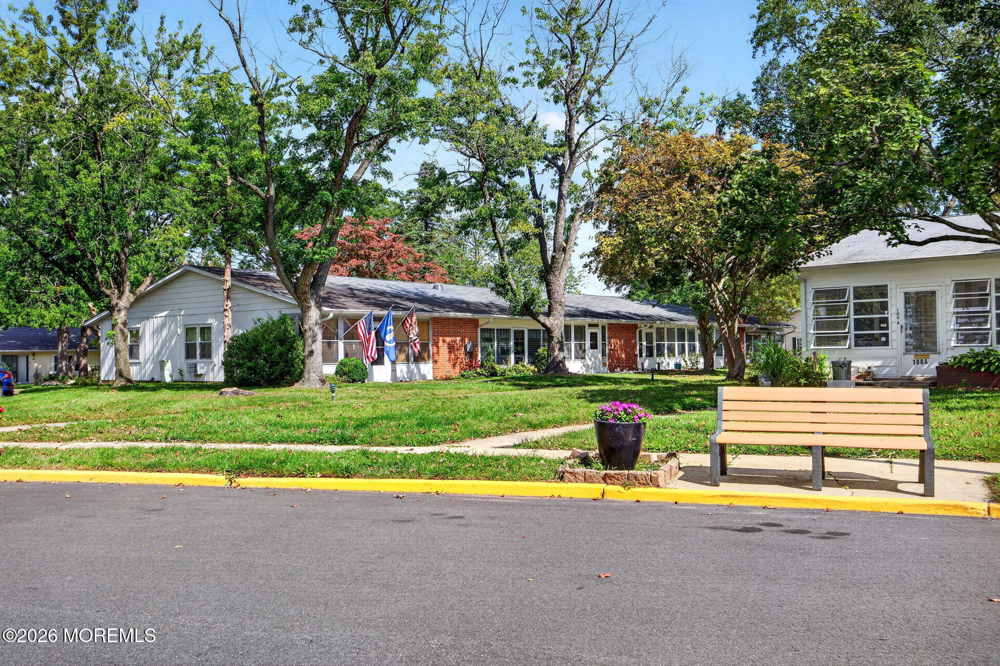 102 Edinburgh Lane Lakewood NJ 08701