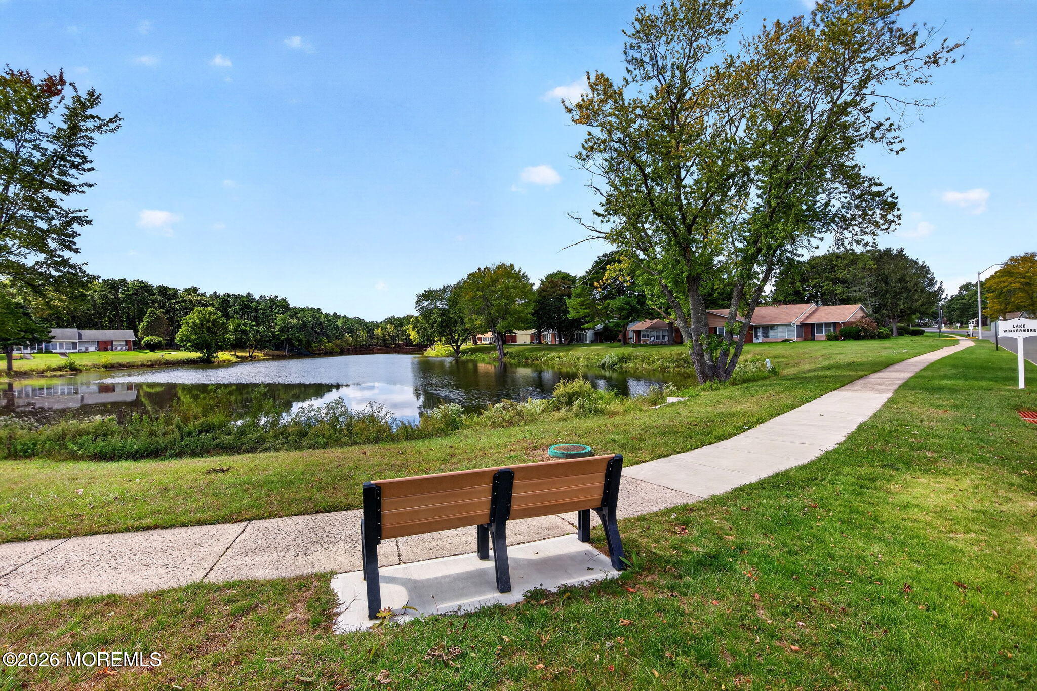 102 Edinburgh Lane Lakewood NJ 08701