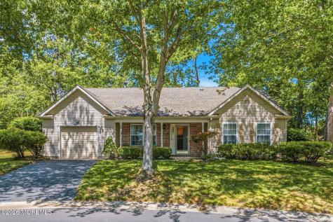 148 Morning Glory Lane Whiting NJ 08759