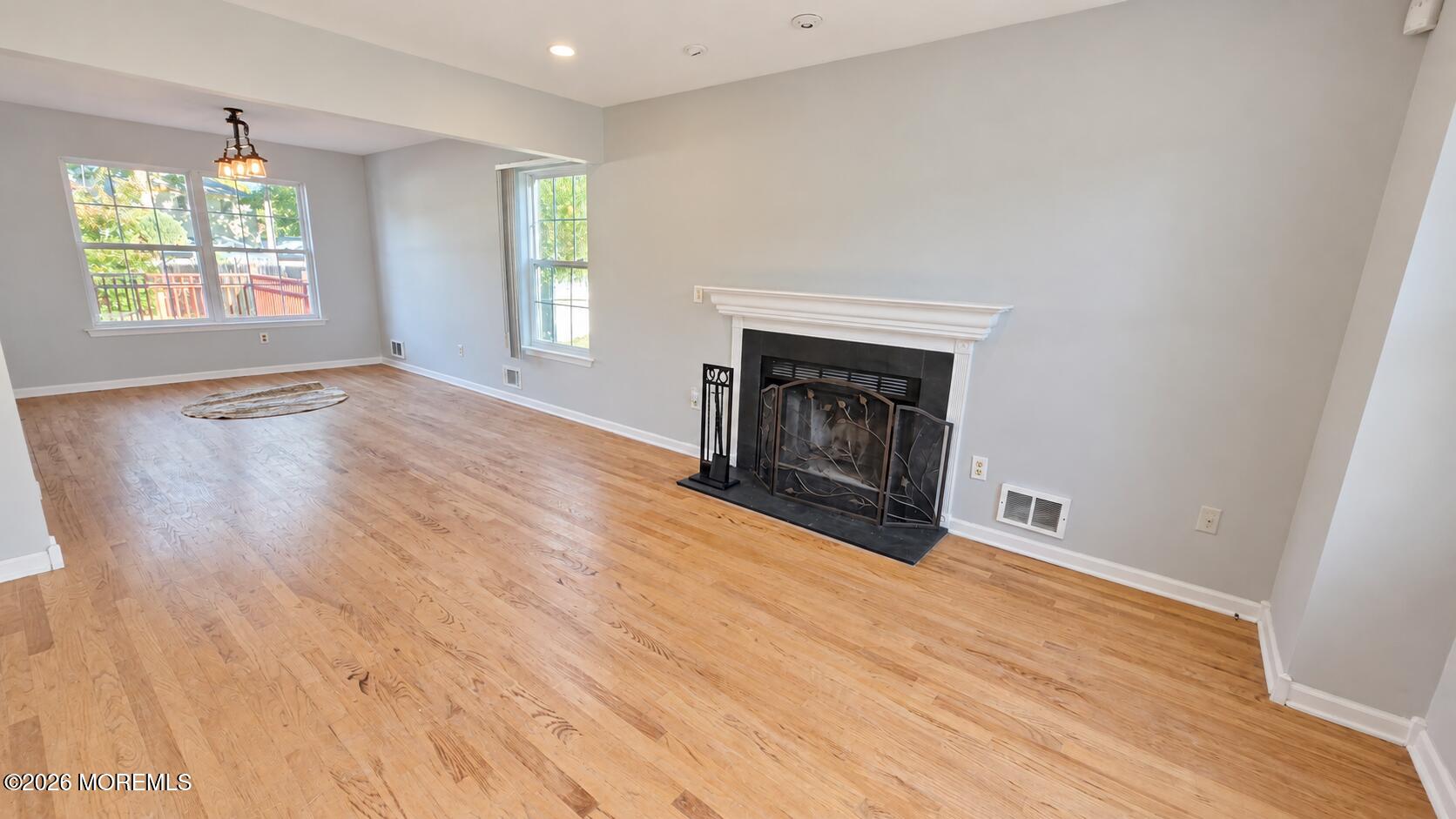 1204 Echo Place Toms River NJ 08755
