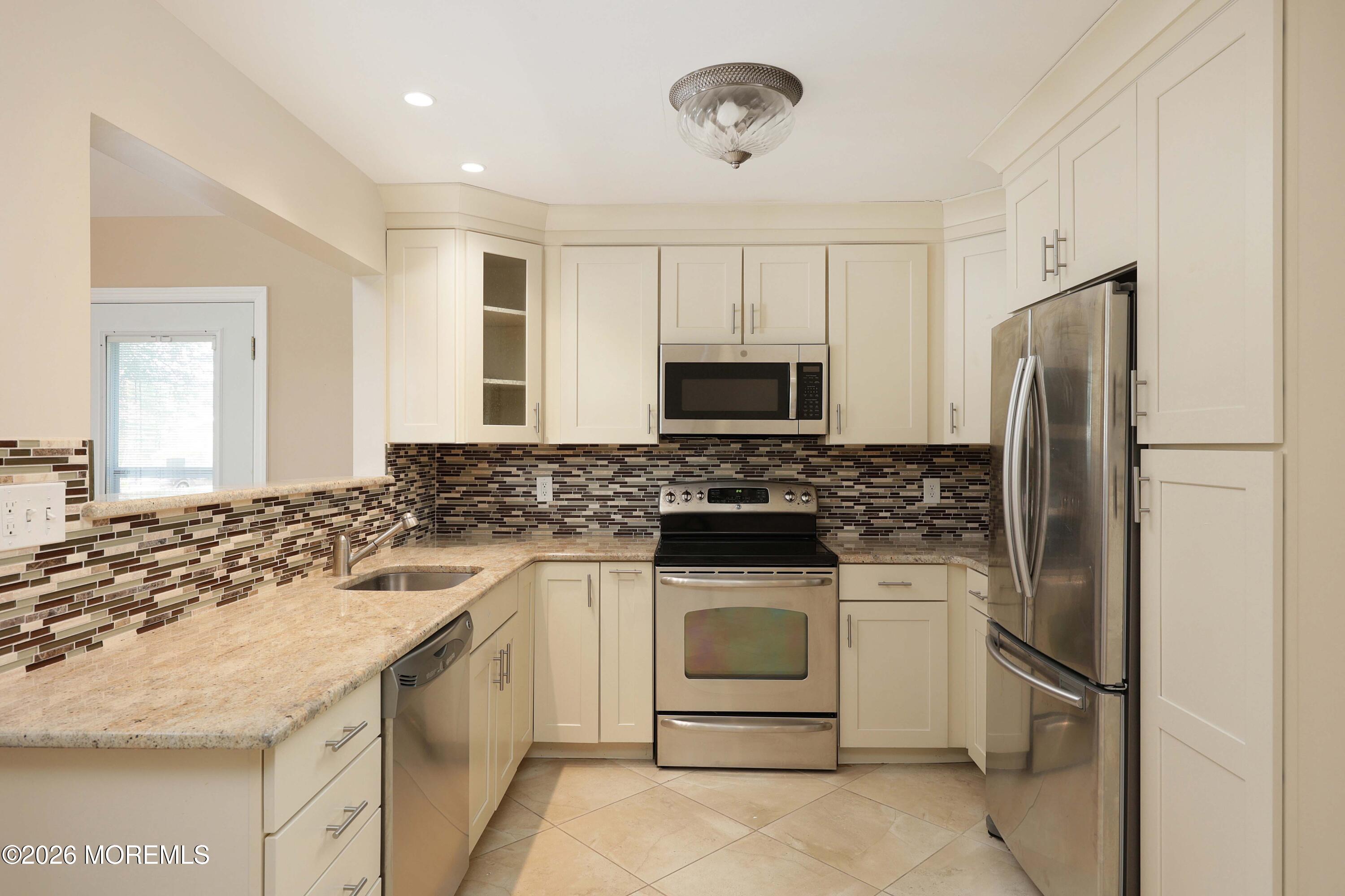 362 Union Drive Monroe NJ 08831