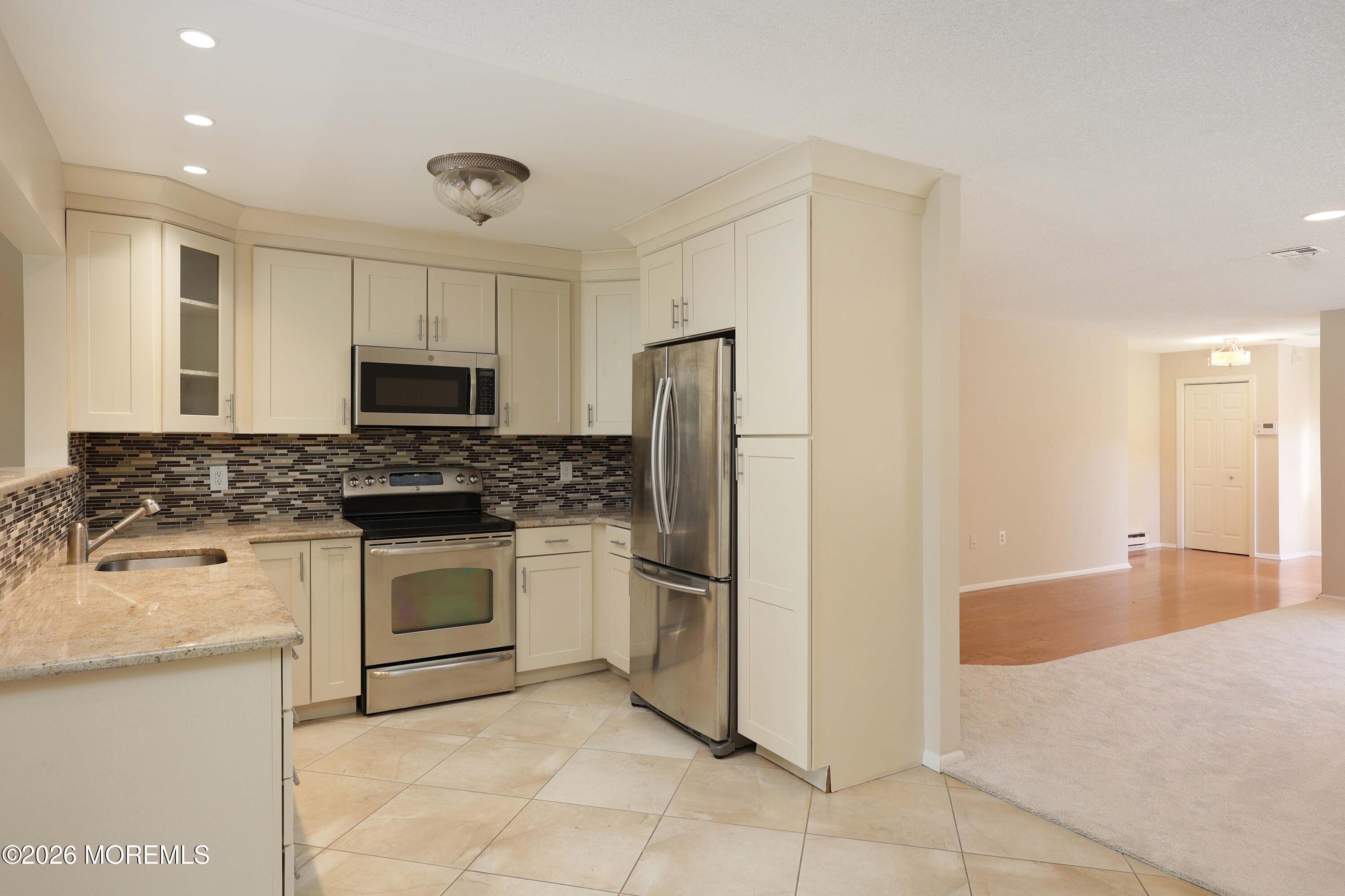 362 Union Drive Monroe NJ 08831