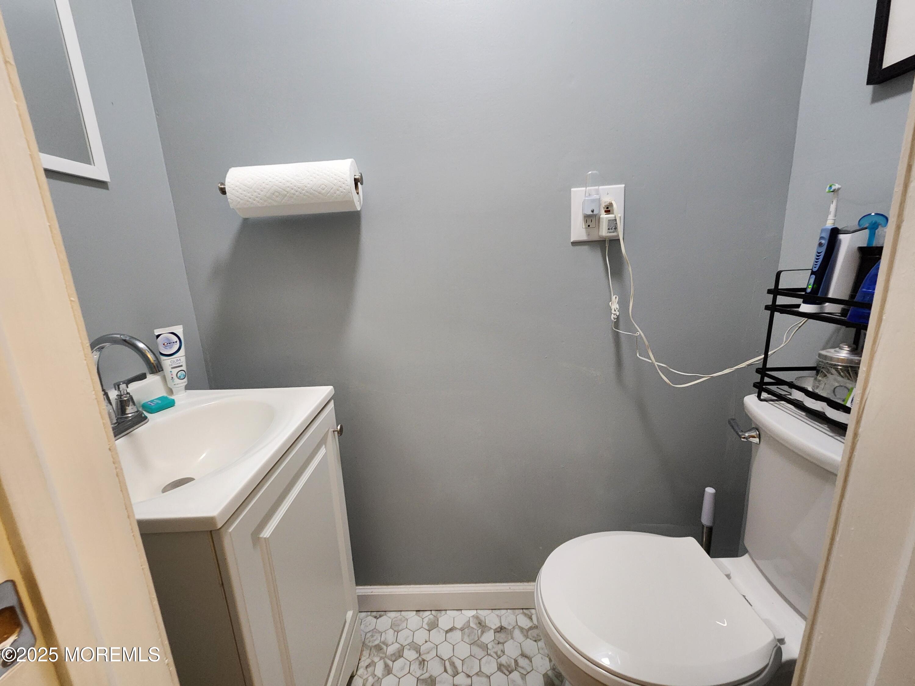 35 Edinburgh Drive Toms River NJ 08757