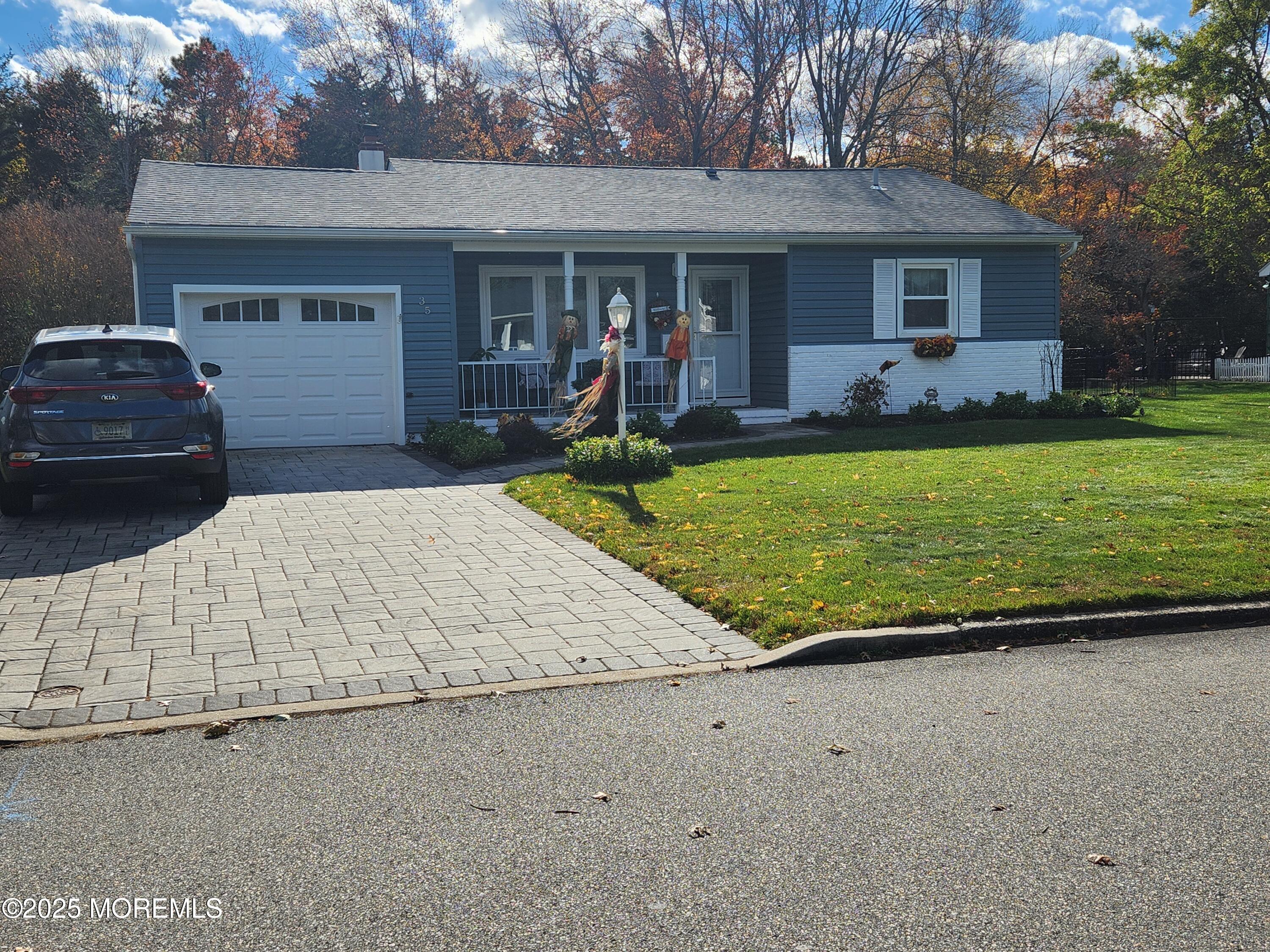35 Edinburgh Drive Toms River NJ 08757
