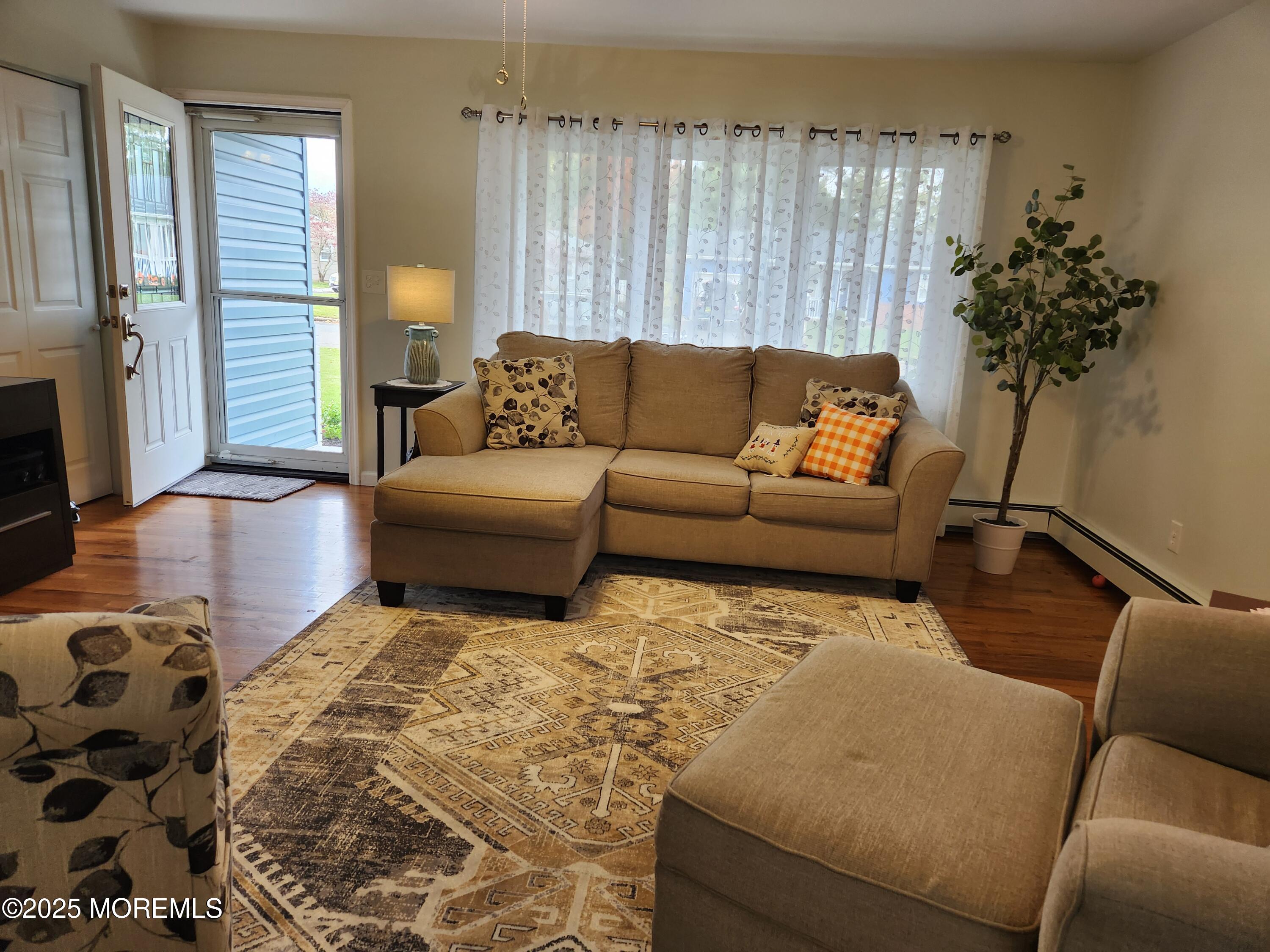 35 Edinburgh Drive Toms River NJ 08757