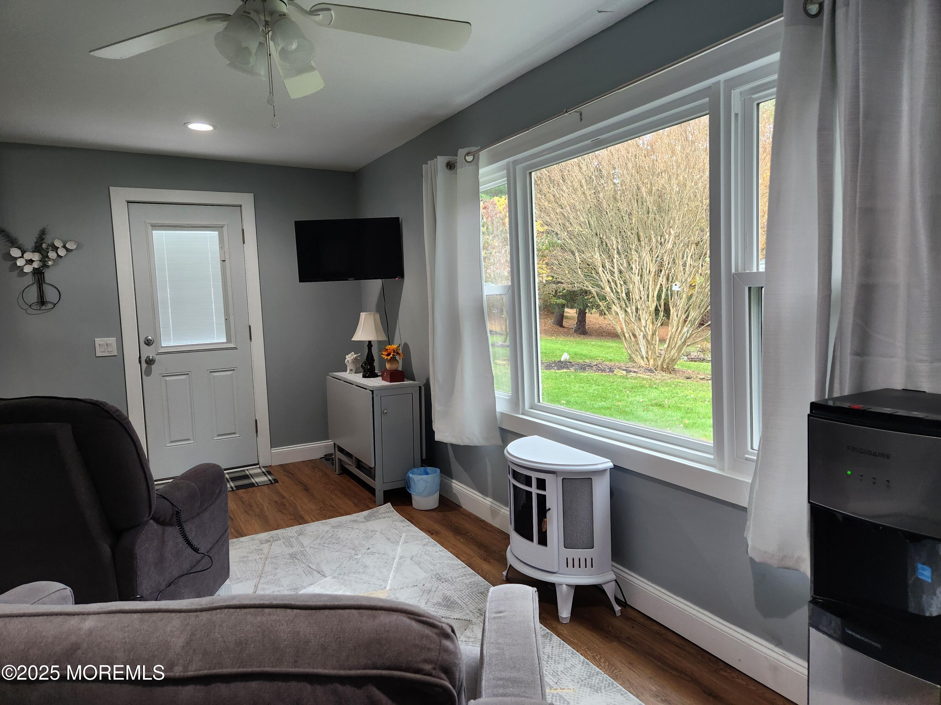 35 Edinburgh Drive Toms River NJ 08757