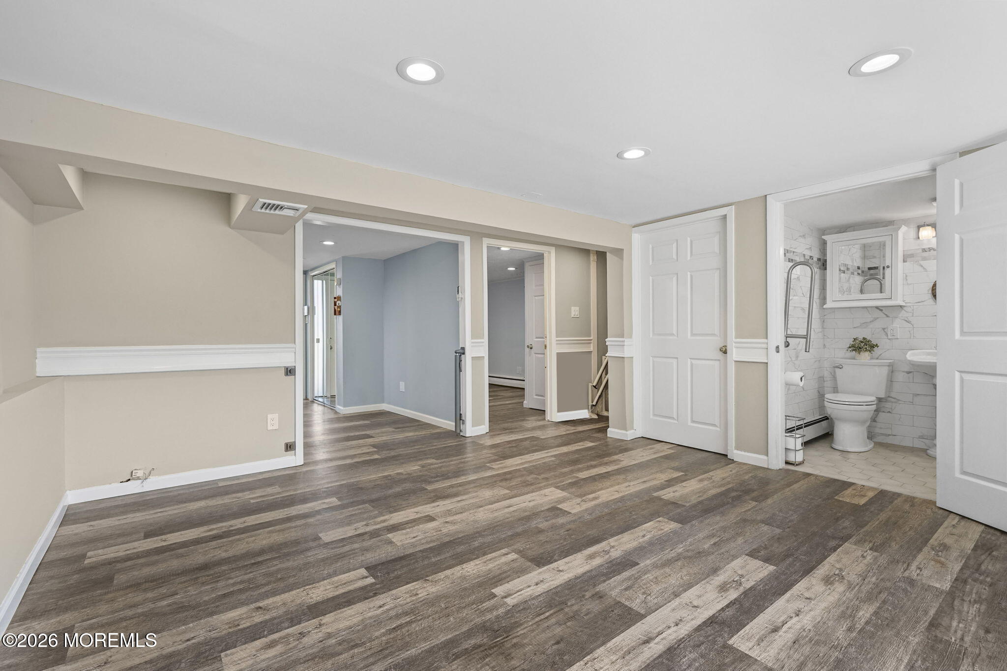 49 Frederick Place Parlin NJ 08859