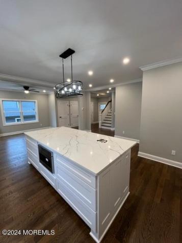 418 Glenmary Avenue Leonardo NJ 07737
