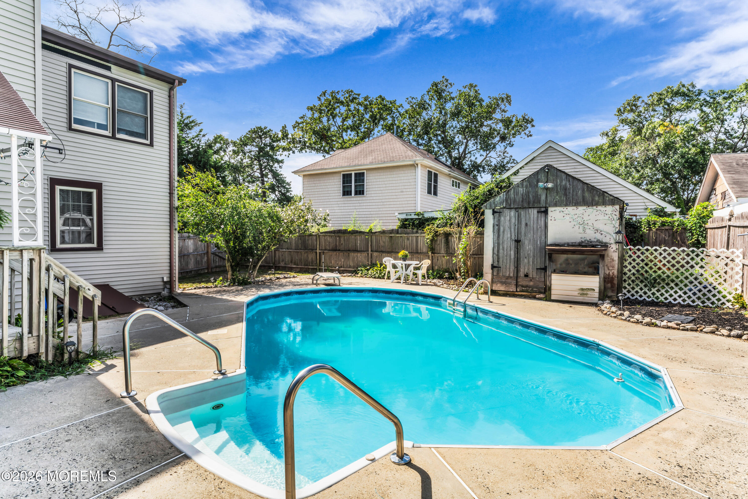 836 Beach Avenue Beachwood NJ 08722