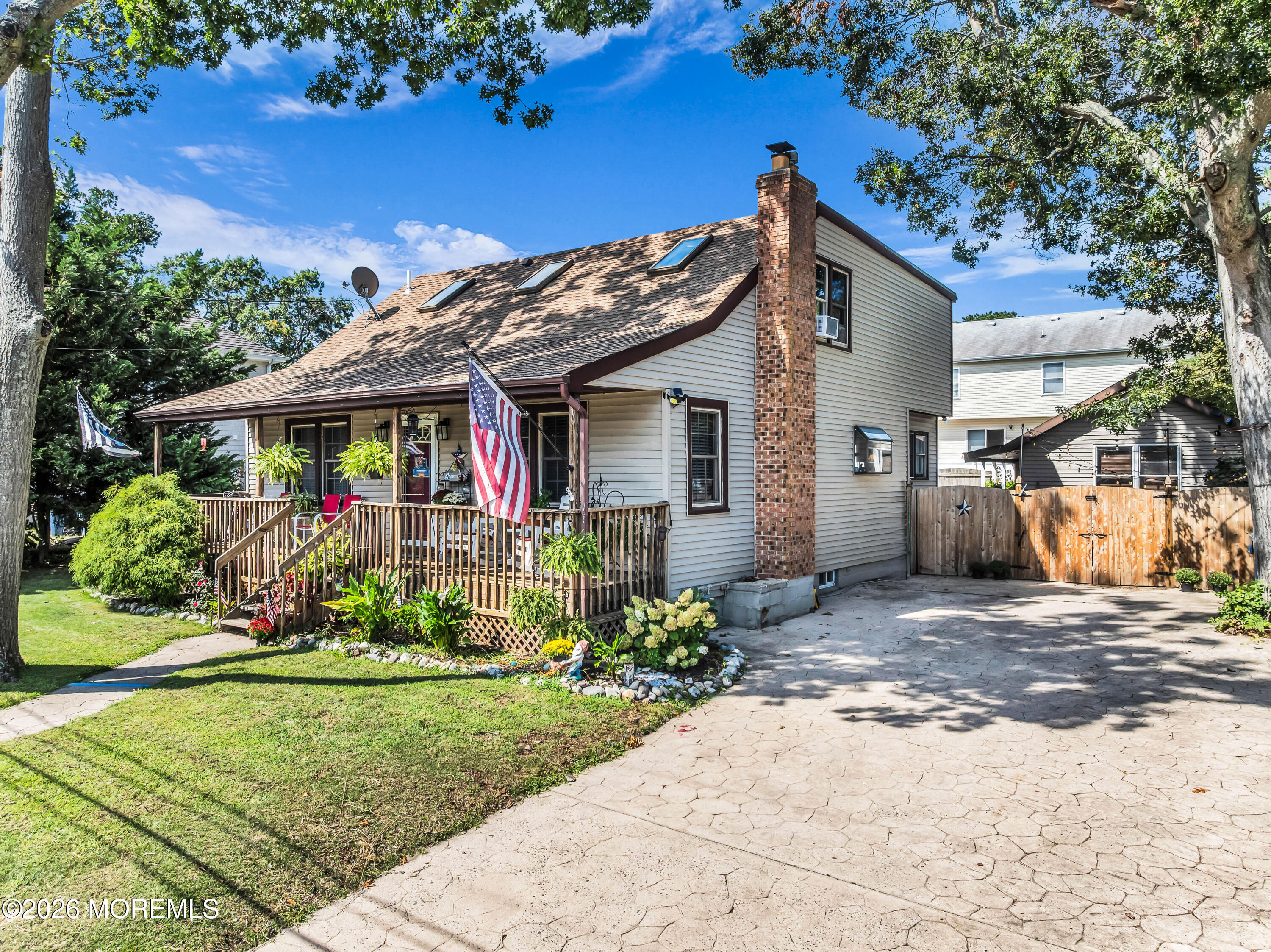 836 Beach Avenue Beachwood NJ 08722
