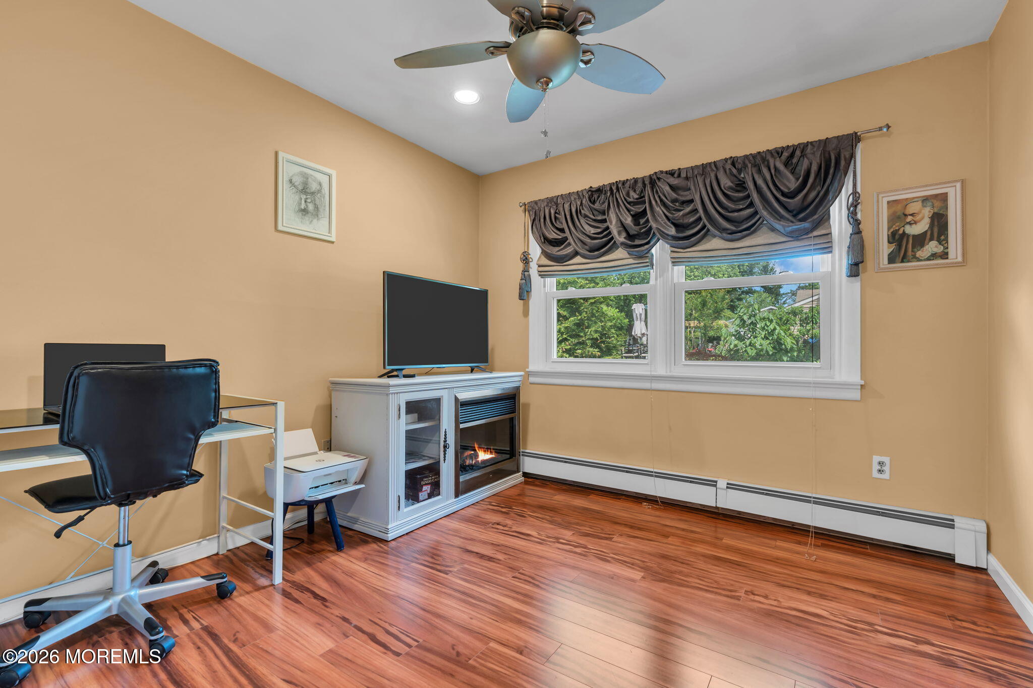 8 Owens Road Marlboro NJ 07746