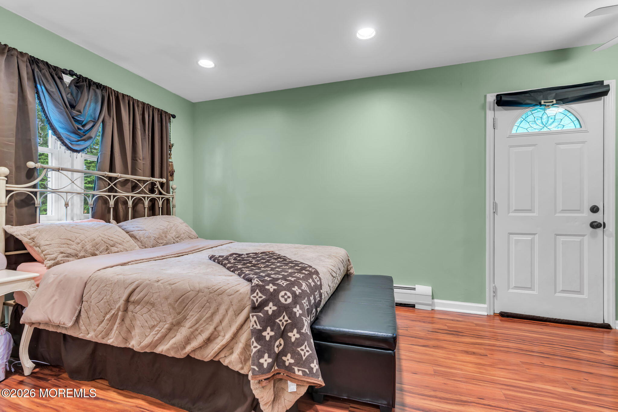 8 Owens Road Marlboro NJ 07746